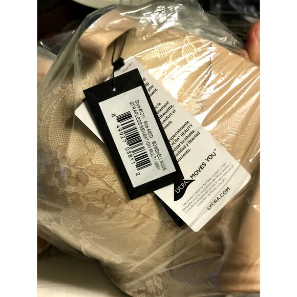 Curvy Couture NWT Strapless Sensation Multi-Way Push-Up Bra Nude 40DD - Picture 7 of 9